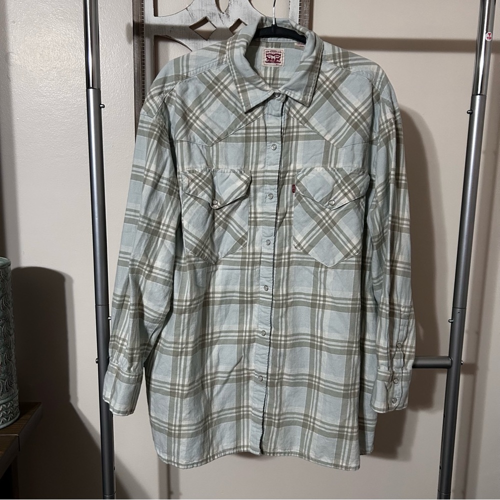 Levi’s Women’s Dylan Relaxed Western‎ Shirt Kelsey Plaid Starlight Blue Medium